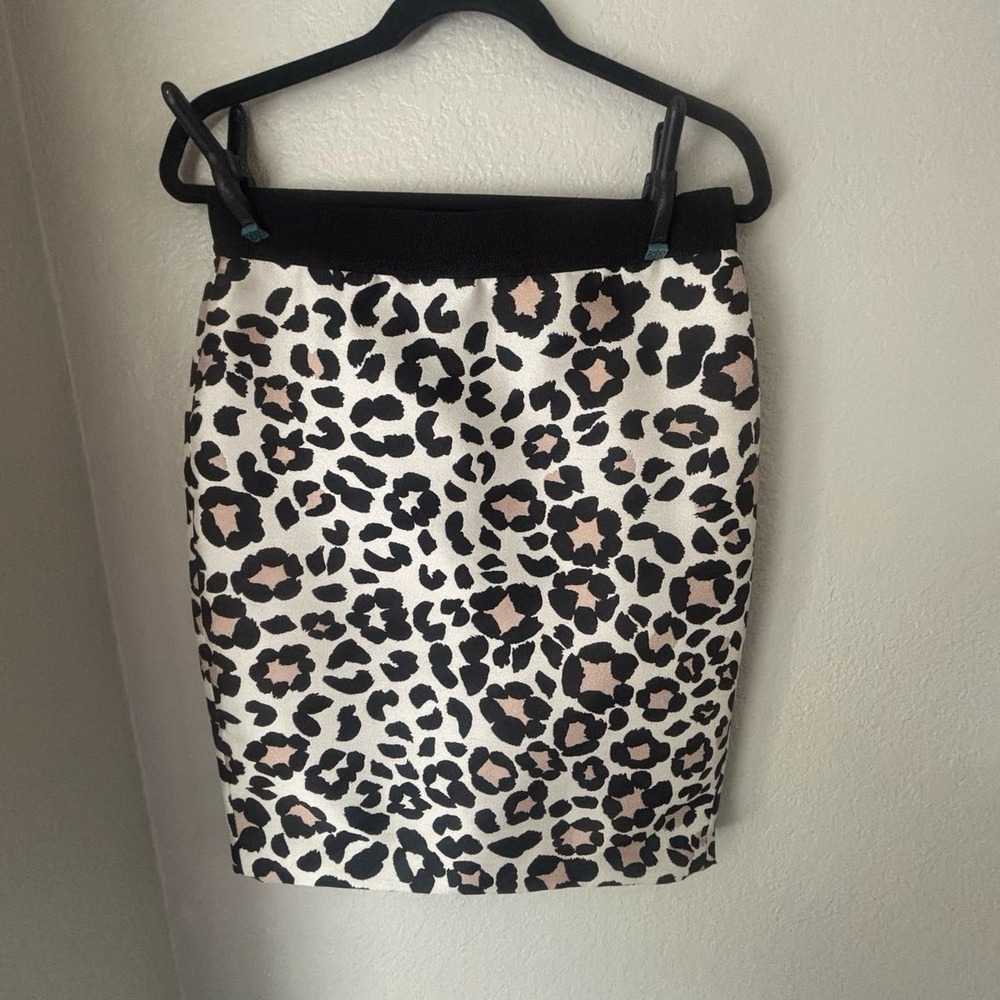 Ann Taylor Loft Size 6 Animal Print Pencil Skirt